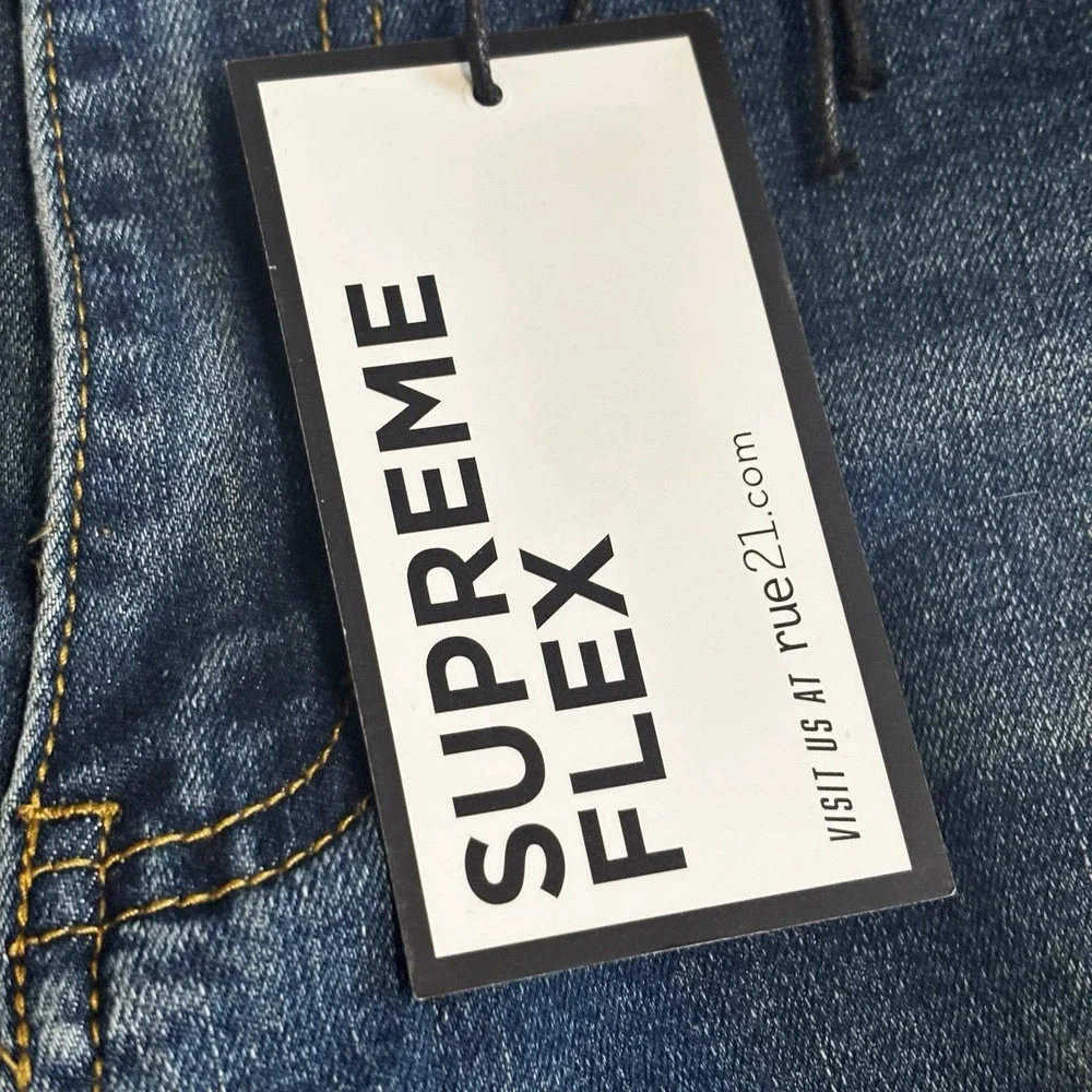 NWT 30x30 RUE21 Mens Supreme Flex Loose Fit Distressed Denim Jeans Pants
